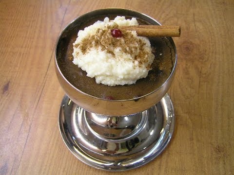 Видео: Хлебный суп по-латышски - видео рецепт десерта