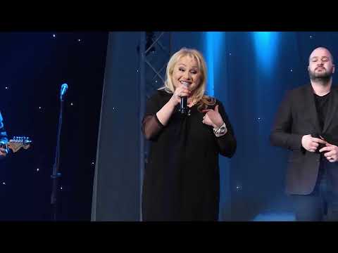 Видео: Тони Димитрова - Любов в сегашно време, 2022