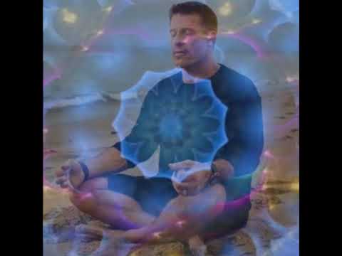 Видео: Прайминг Тони Роббинса. Перевод Виктора Козырева.