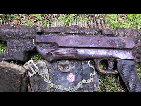 Видео: MP-40. Откопал ПИСТОЛЕТ-ПУЛЕМЁТ.