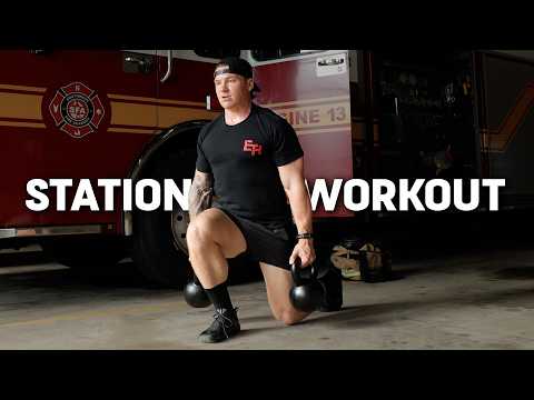 Видео: Тренируйтесь на станции вместе со мной | Тренировка с гирей для пожарных