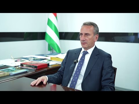 Видео: Актуальное интервью с министром иностранных дел РА О. Барциц