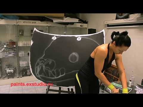 Видео: Аэрография на капоте Ford - The Snake