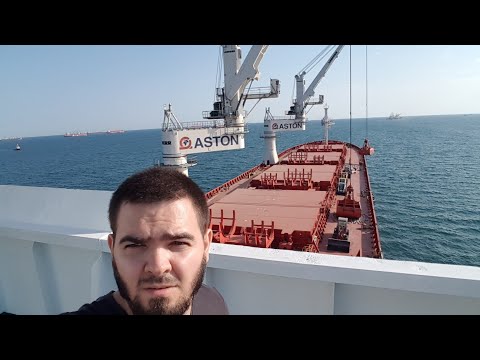 Видео: работа в море. каюта, машинное отделение, камбуз,  спортзал.