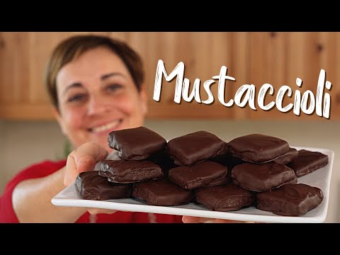 Видео: Печенье мустаччоли - Домашнее приготовление от Benedetta