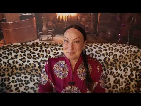 Видео: ОН ЕСТЬ У КАЖДОЙ ВЕДЬМЫ ! ФАМИЛЬЯРЫ. Правда или вымысел?