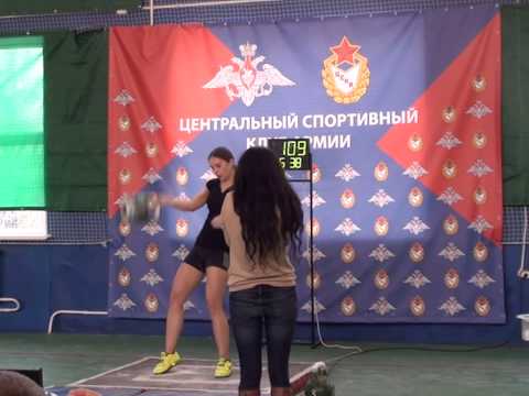 Видео: Дедюхина Ксения Рывок 190 раз гиря 24 кг
