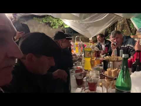 Видео: Х1усен в.убеки душевно поёт