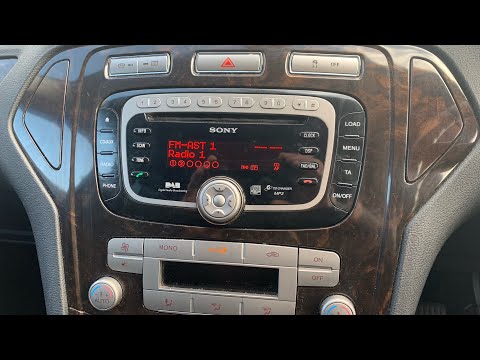 Видео: Снятие стереосистемы радиоприемника Ford Mondeo Mk4