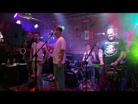 Видео: ЙОПШОУ — Биполярочка (live, 2023)