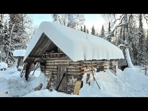 Видео: ЗАЕЗД НА НОВУЮ ИЗБУ К ТАЕЖНОЙ РЕЧКЕ. РЫБАЛКА НА ХАРИУСА. ЕЗДА НА СНЕГОХОДАХ СМ-002.