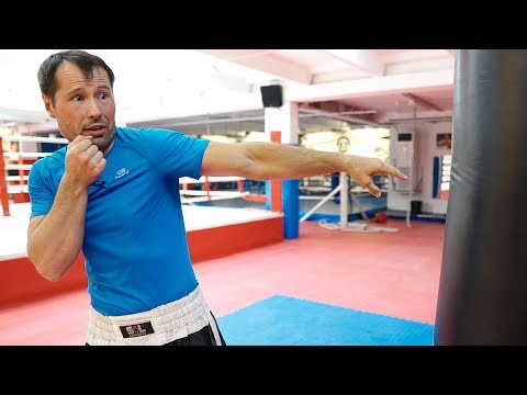 Видео: Как вложить всю массу в один удар / Постановка нокаутирущего удара
