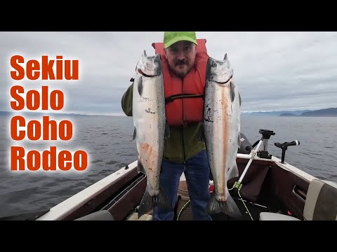 Видео: Sekiu Solo Coho Rodeo! (Вы любите рыбачить в одиночку или с группой?)
