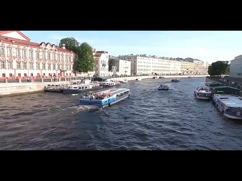 Видео: Невский проспект.  Вечер, люди и прочее.  19. 07. 25.