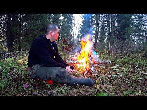 Видео: Сплав по таёжной речке. Готовим утку. Рыбалка на хариуса. 5 часть.