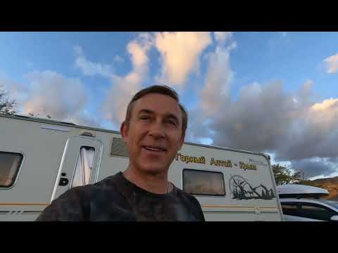 Видео: 26 ч.  Жизнь в караване у моря.