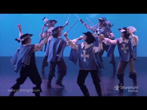 Видео: Три Мушкетёра ~ Three Musketeers 2017 -- Starbright School