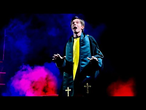 Видео: Графиня де Ла Фер. Ария Аббата - Александр Казьмин 07.10.2022