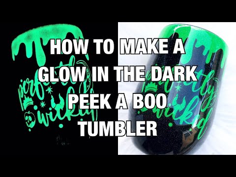 Видео: Учебное пособие по созданию светящегося в темноте стакана «Пика-бу» || Издание на Хэллоуин