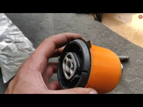 Видео: Заміна сайлентблоків балки Пежо 3008 (307, 308, 5008 та подібні)