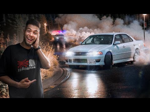 Видео: НЕЛЕГАЛЬНЫЙ ДРИФТ в ГОРАХ ЯПОНИИ на TOYOTA MARK 2! Трушный JDM.