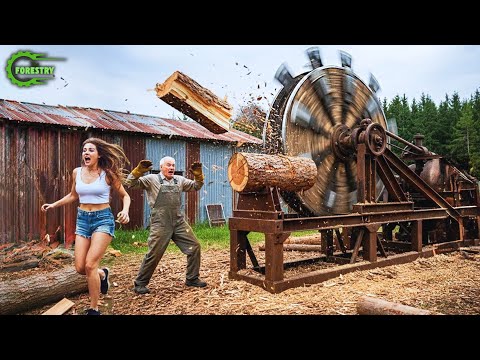 Видео: Самая быстрая и большая машина для обработки дров | Опасная большая бензопила для резки деревьев №11