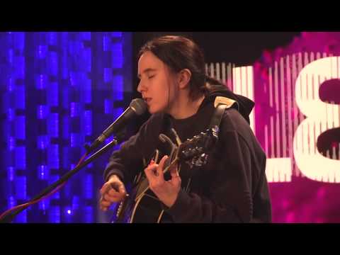 Видео: ГРЕЧКА :: Как быстро стать известным певцом в ранние годы?  Как петь как Гречка?