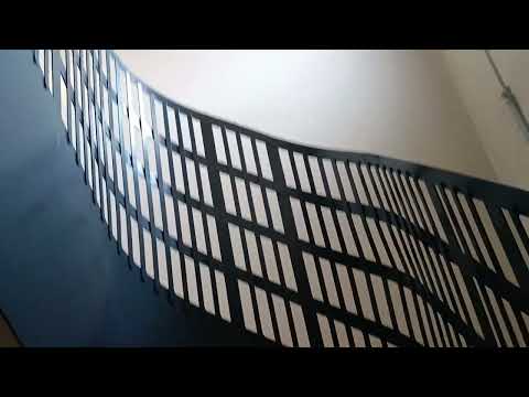 Видео: Италия! Лифт ? ? года в Bergamo, Italy.