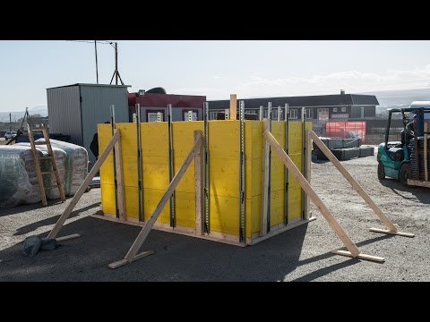 Видео: Видео монтажа стеновой опалубки "Интерскал"