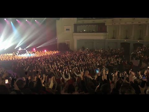 Видео: Vivienne Mort. Концерт при 1000 свічках. Сліди маленьких рук