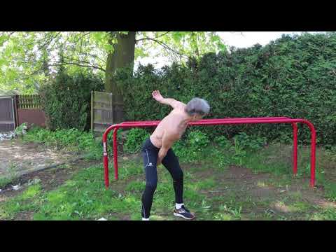 Видео: Упражнение с гирей для автомобилистов - дальнобойщиков.