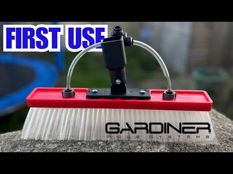 Видео: Первый день с щеткой Ultimate DuPont Tapertec Hybrid 26 см от Gardiner pole Systems