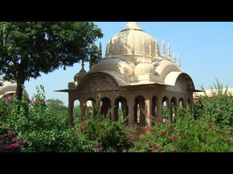 Видео: Вриндаван - город 5 тысяч храмов.