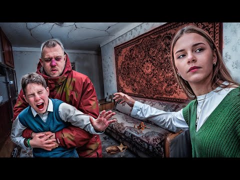 Видео: ОТЧИМ ПОЙМАЛ СЫНА КОТОРЫЙ СБЕЖАЛ И ЖИВЕТ С ДЕВУШКОЙ В 14 ЛЕТ