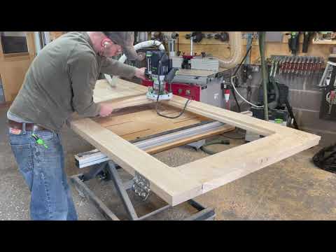 Видео: Двери из английского дуба с панелью T&G