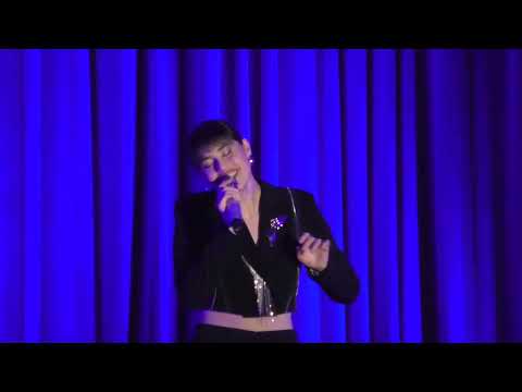 Видео: Диана Анкудинова - В огромном городе