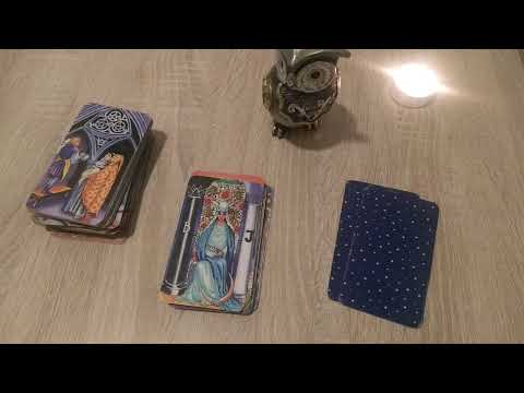 Видео: Ч.1) Питання про гроші в картах. Значення таро (СА) про фінансове майбутнє.