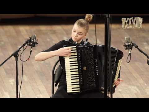 Видео: GRUSHEVSKIY Toccata No1 - Maria Dmitrieva, accordion / ГРУШЕВСКИЙ Токката №1 - Мария Дмитриева
