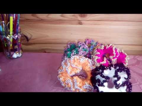 Видео: #Вяжемкрючком. РЕЗИНКА ДЛЯ ВОЛОС, мастер класс (урок для новичков)