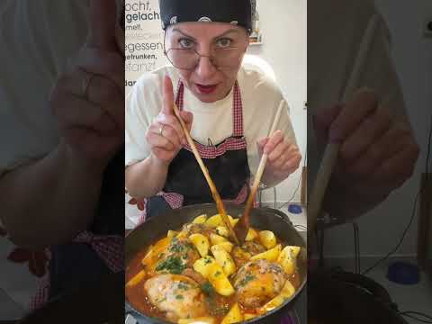 Видео: Танго Курицы и Томатов 💃🍅🐓💃