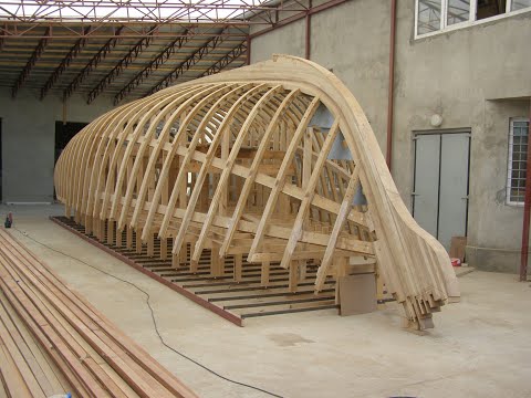 Видео: Строительство яхты из красного дерева  (Custom yacht building from redwood)
