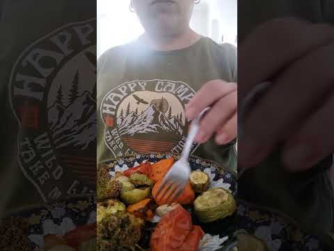 Видео: MUKBANG| АСМР Кушаем Овощи 