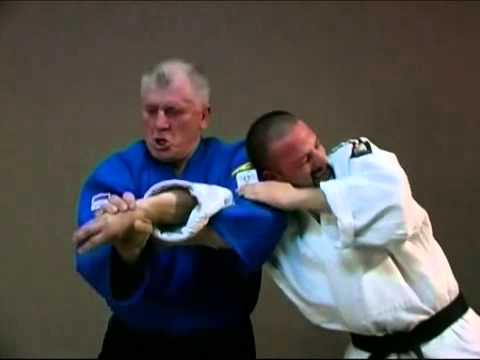 Видео: Реальное Айкидо зеленый пояс