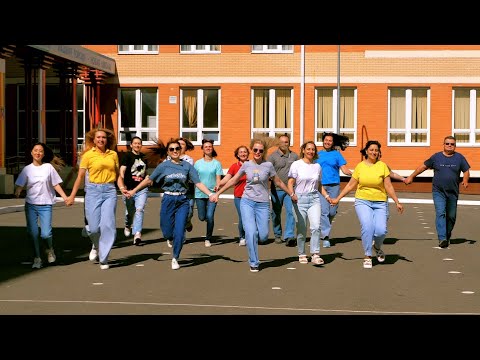 Видео: КОГДА ТЫ СТАНЕШЬ БОЛЬШИМ - лучшее поздравление от родителей выпускникам 115 школы