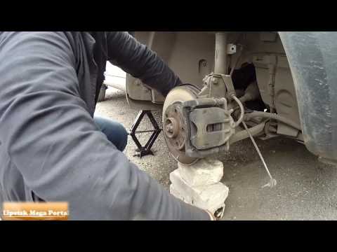 Видео: Замена Стойки Стабилизатора Передние на Renault Duster