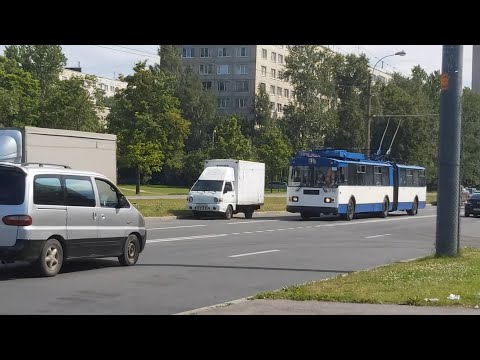 Видео: Троллейбус, маршрут №35 ЗиУ-683 БМ1 б.1116 у Альпийского переулка (18.07.2020) Санкт-Петербург