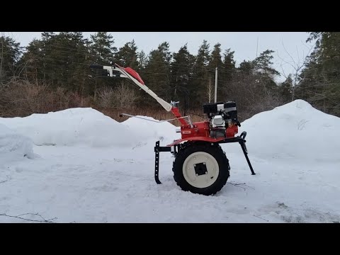 Видео: Мотоблок Кубанец обзор и немного работы
