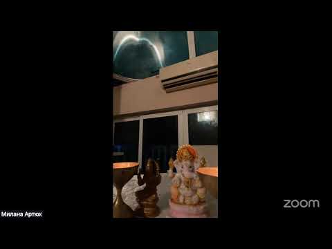 Видео: Пуджа Бхарани