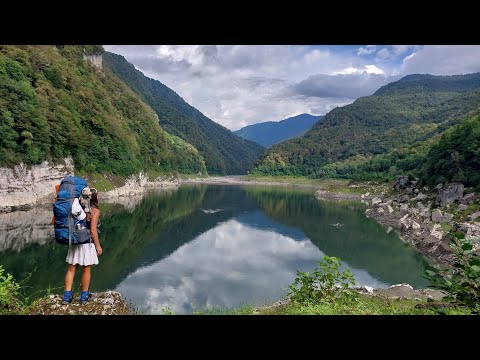 Видео: ПО ДИКИМ МЕСТАМ АБХАЗИИ. ЗАБРОШКА на ДИКОМ ОЗЕРЕ АМТКЕЛ. ДИКАРЯМИ в АБХАЗИЮ. Часть 4.