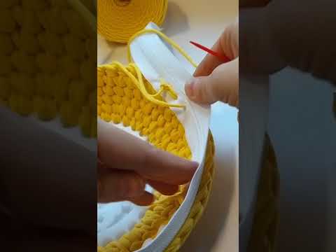 Видео: Как красиво вшить молнию в сумку из трикотажной пряжи